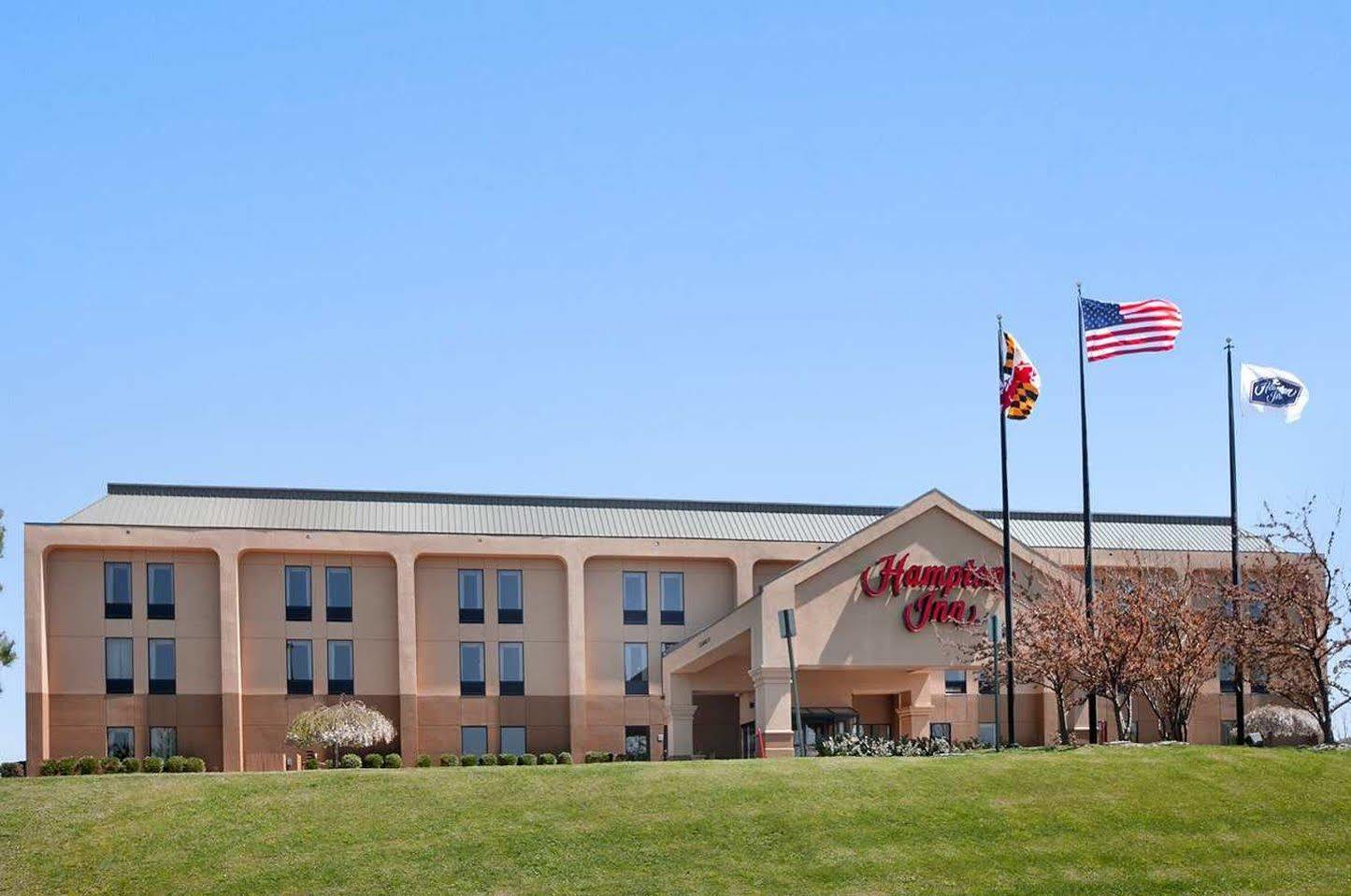 Hampton Inn Frostburg Exterior foto